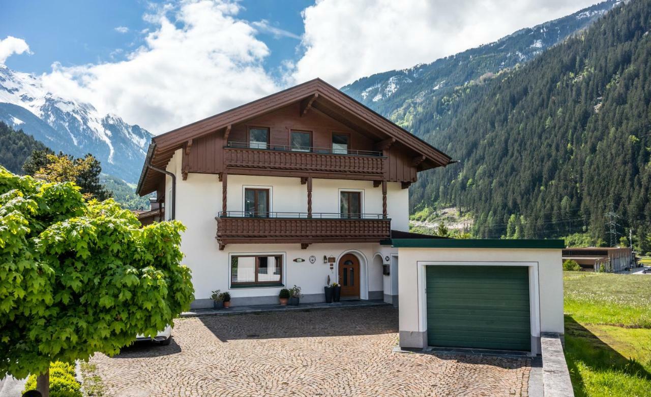 Landhaus Tyrol Mayrhofen Εξωτερικό φωτογραφία